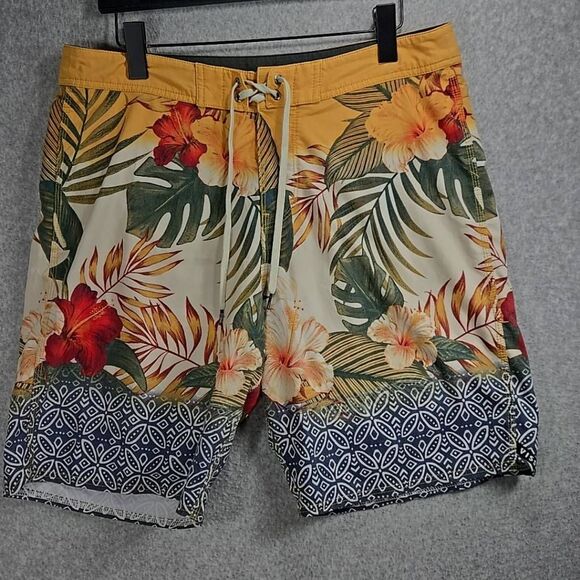 Vissla Swim Trunks Multi Color Floral Surf Size 33 Medium - Picture 1 of 8
